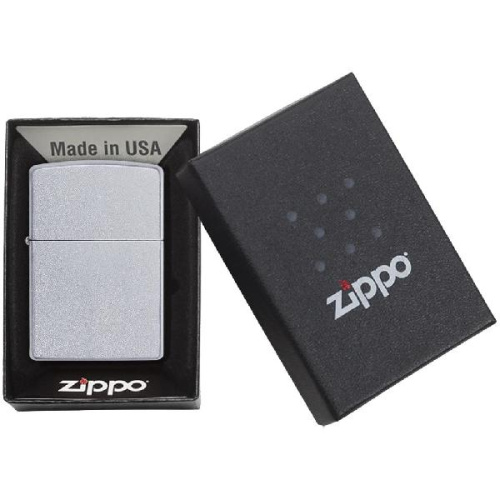 Зажигалка Zippo Classic Satin, серебристая фото 2 Зажигалка Zippo Classic Satin, серебристая фото 2